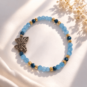 Brățară handmade din cristale de Calcit albastru și fluturaș argintiu